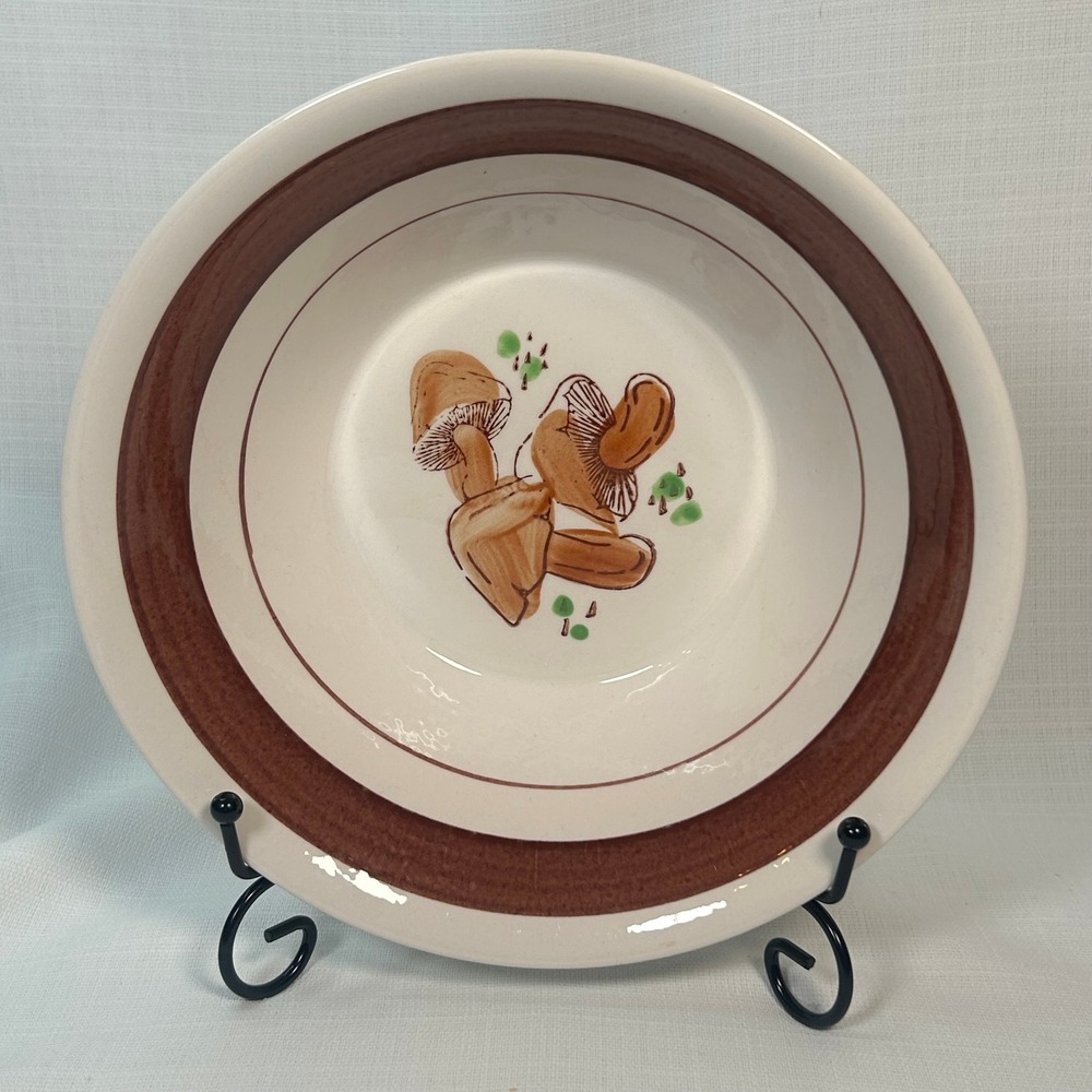 Vintage 70s Mushroom Ceramic Serving Bowl 8.5 Brown White Retro Cottagecore Boho
